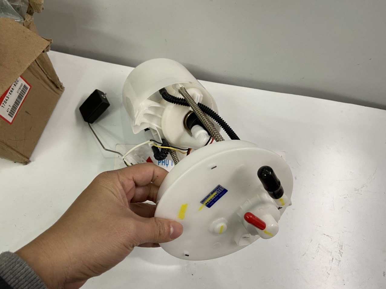 Cụm bơm xăng xe Honda CIVIC 2007